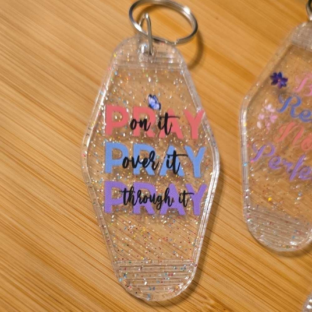 Colorful Inspirational Keychains Set - Picture 2 of 4